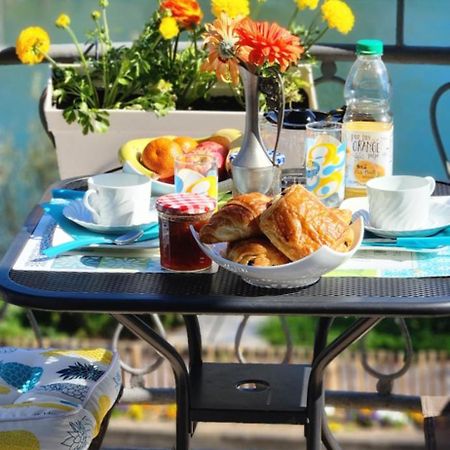 Les Pingouins De La Marne Bed & Breakfast Le Perreux Sur Marne Bagian luar foto