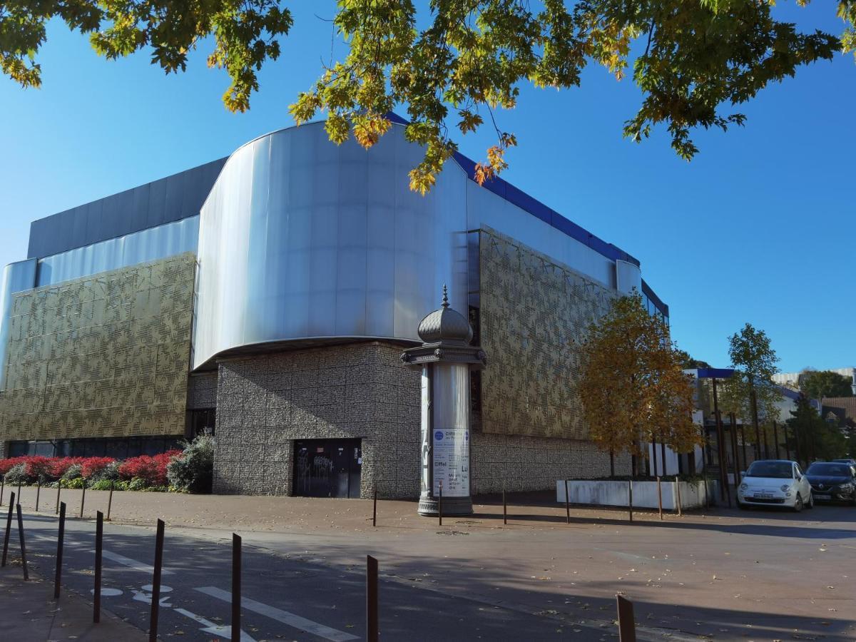 Les Pingouins De La Marne Bed & Breakfast Le Perreux Sur Marne Bagian luar foto