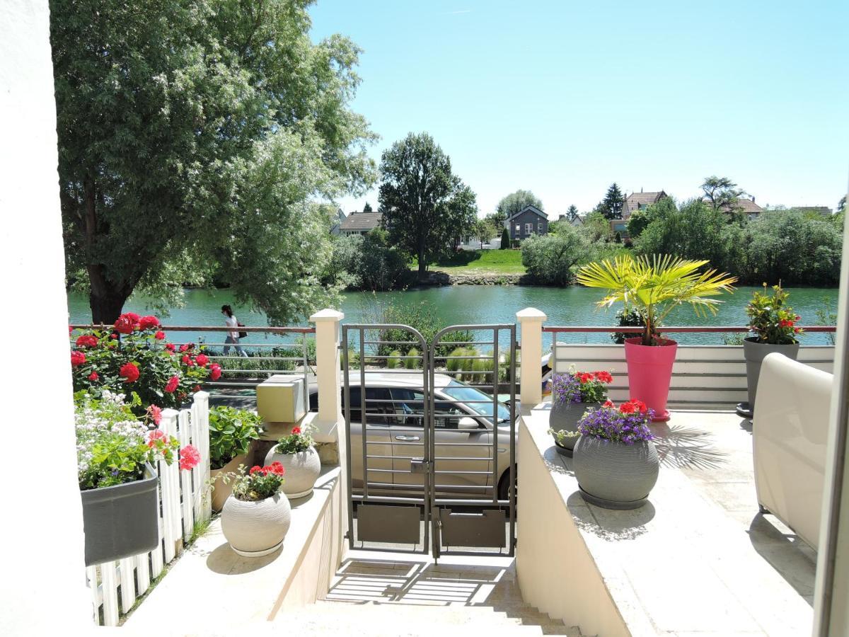 Les Pingouins De La Marne Bed & Breakfast Le Perreux Sur Marne Bagian luar foto