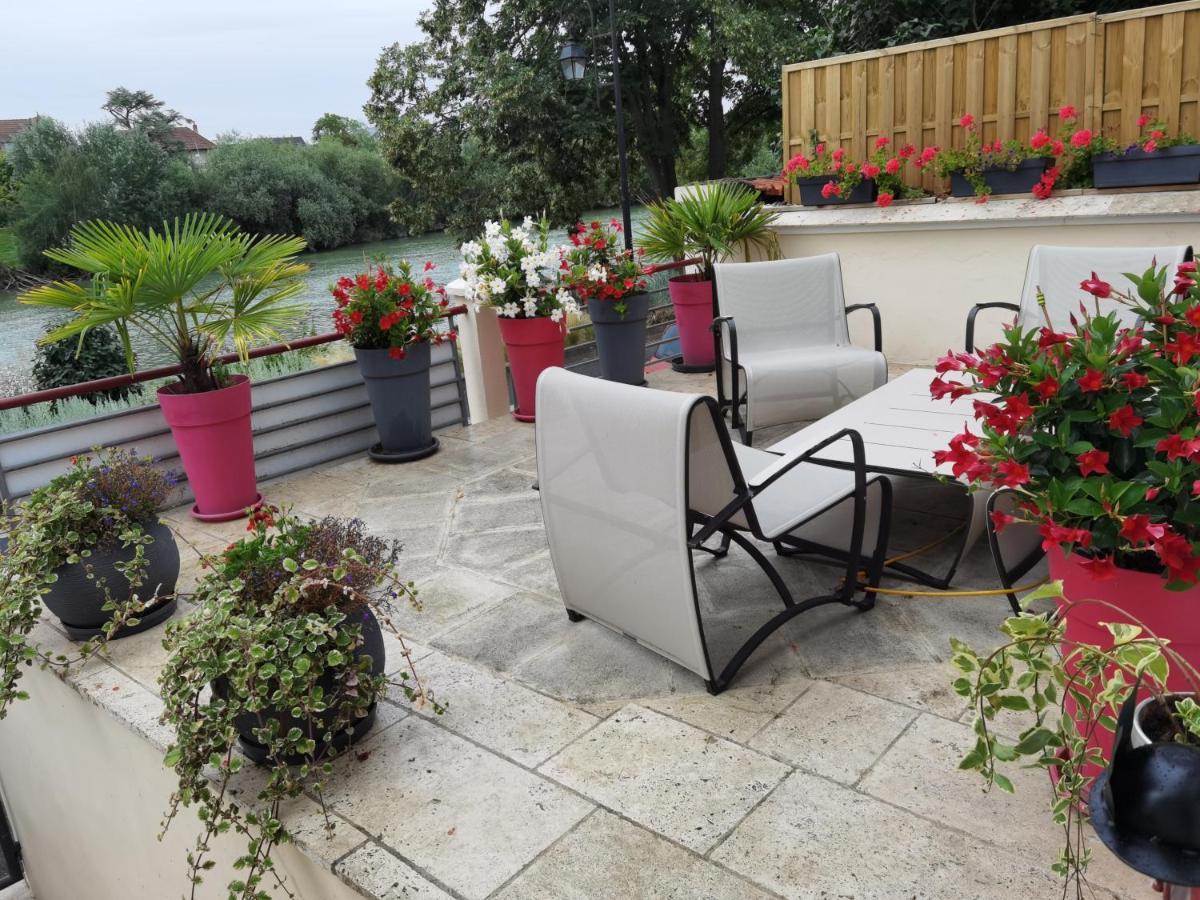 Les Pingouins De La Marne Bed & Breakfast Le Perreux Sur Marne Bagian luar foto